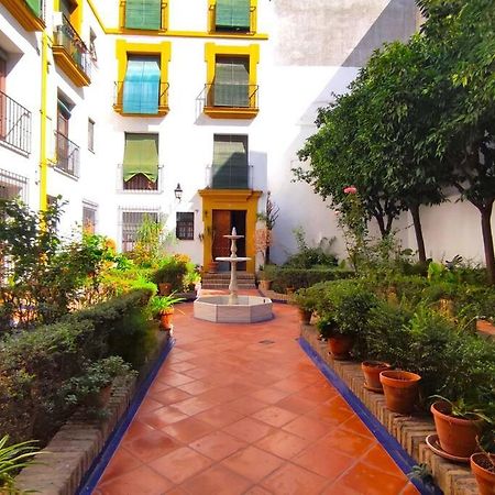 Plaza Cristo De Burgos Apartment Севиля Екстериор снимка