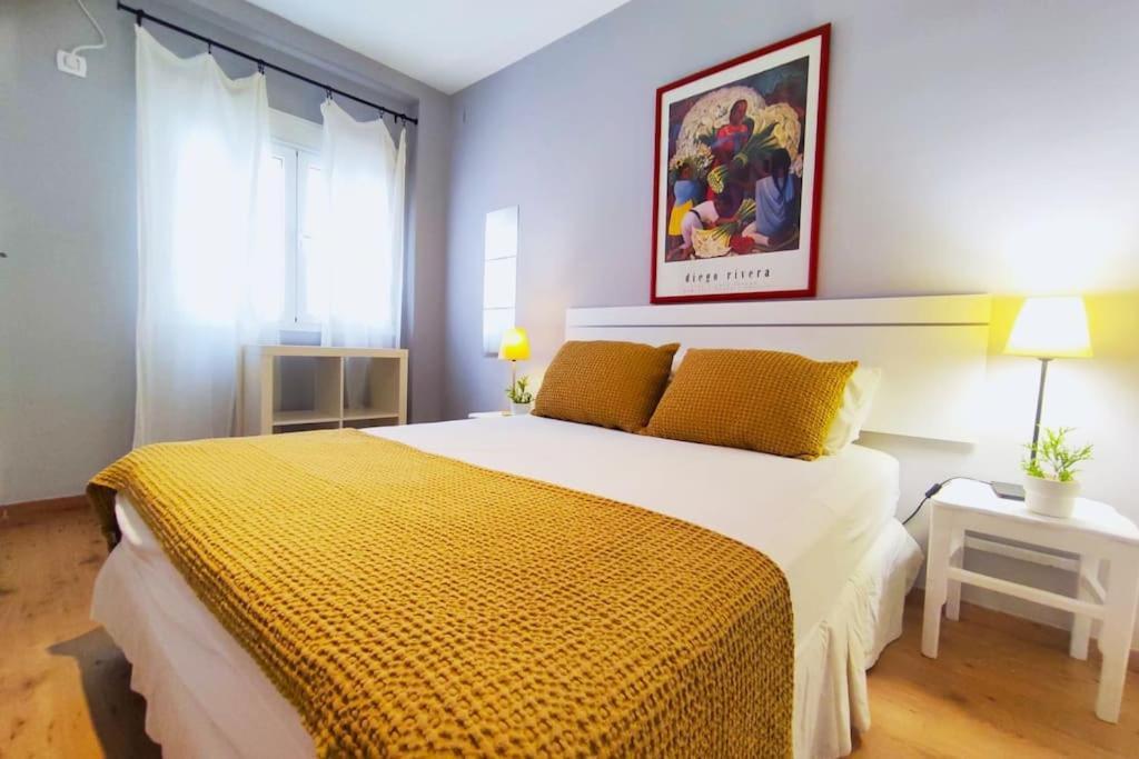 Plaza Cristo De Burgos Apartment Севиля Екстериор снимка