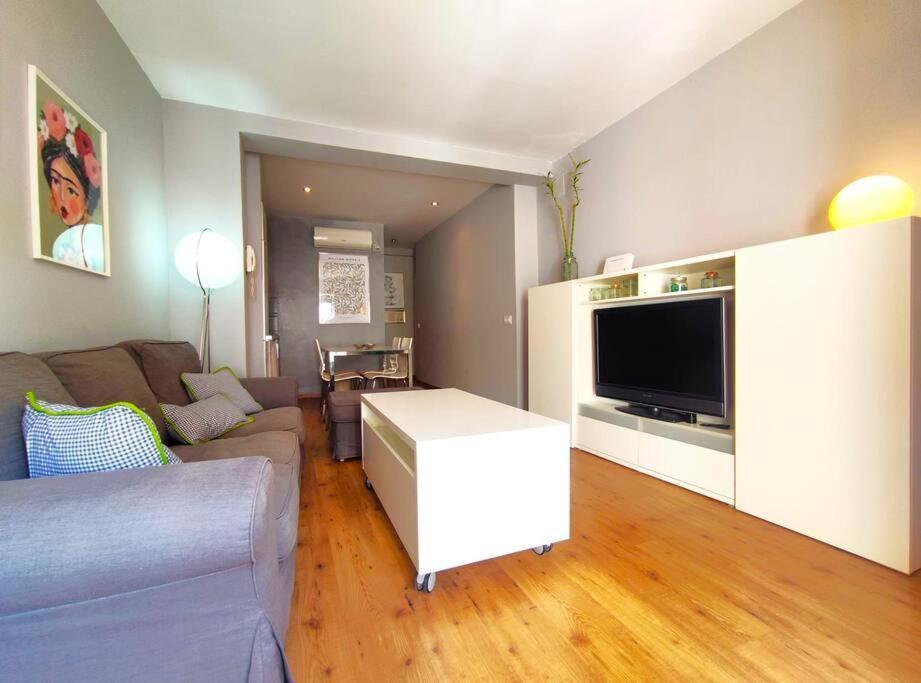 Plaza Cristo De Burgos Apartment Севиля Екстериор снимка