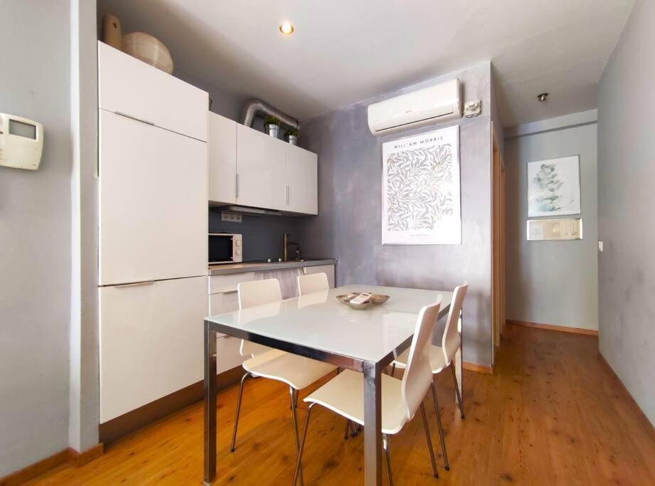 Plaza Cristo De Burgos Apartment Севиля Екстериор снимка